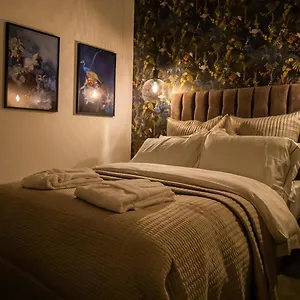 stylish-1br-apartment-in-leeds-ls1.yorkshirehotels.net/